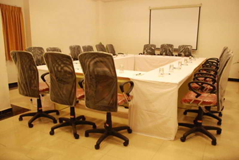Oyo 15781 Shree Adiga Residency Hotel Bangalore Luaran gambar